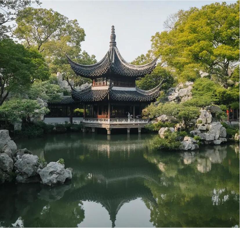 芙蓉区迷失餐饮有限公司